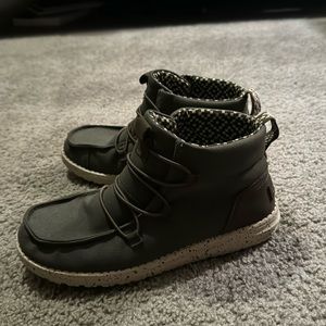 hey dude boot